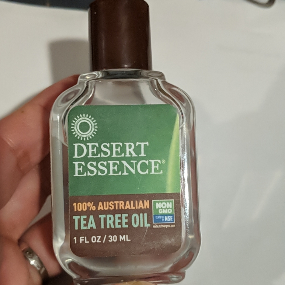 Dessert Essence Tea Tree Oil (bundle only!)